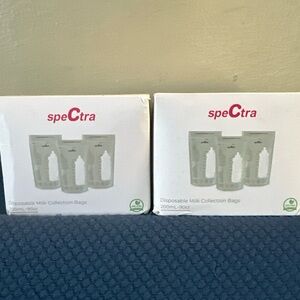 Spectra lot (2) 90 Count each Nursing Breast Milk Storage Bags disposable.
